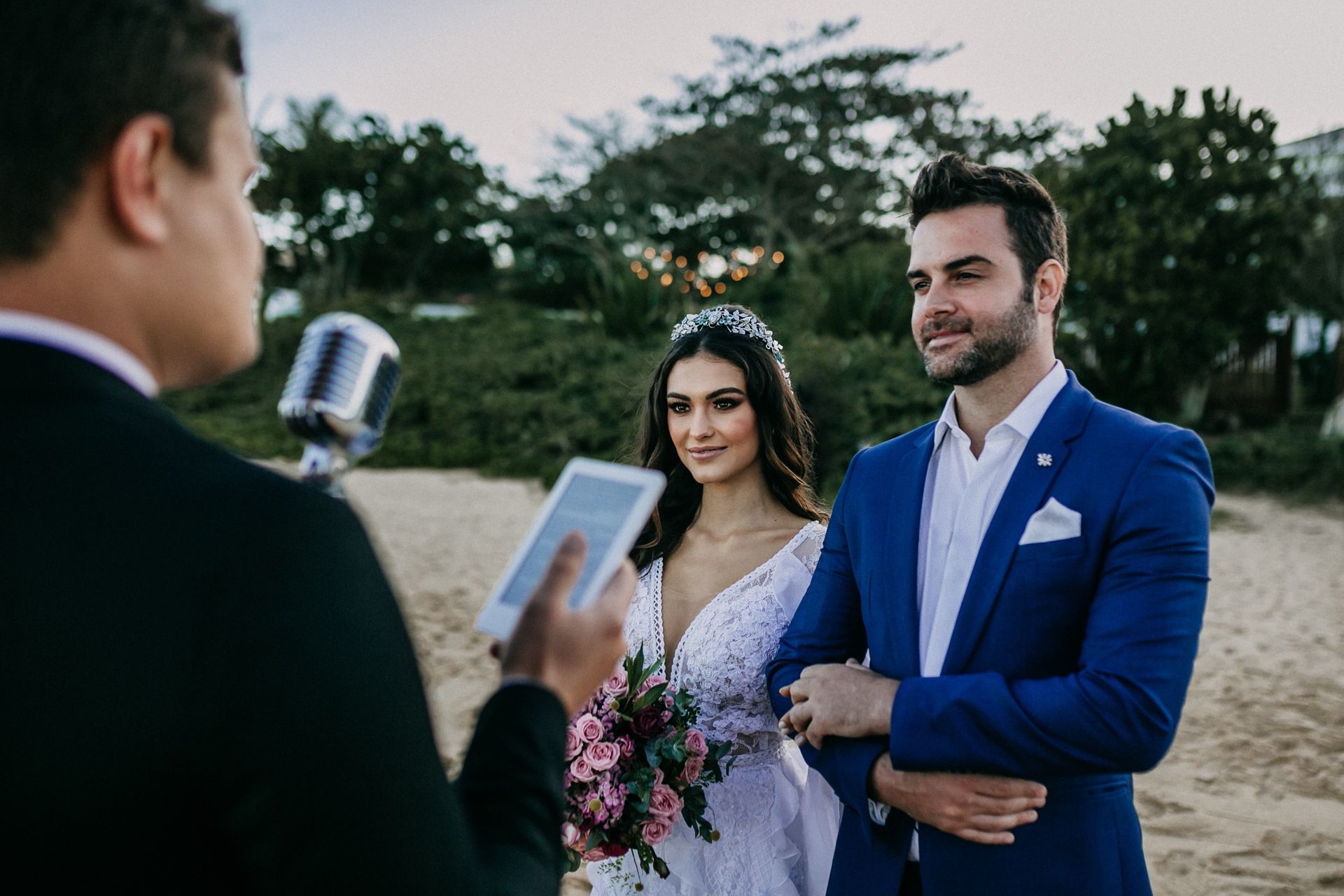 Foto Casamento dos sonhos em Balneário Camboriú, Santa Catarina. Noiva pé na areia. Foto Casamento dos sonhos em Balneário Camboriú, Santa Catarina. Noiva pé na areia. - Imagem 81