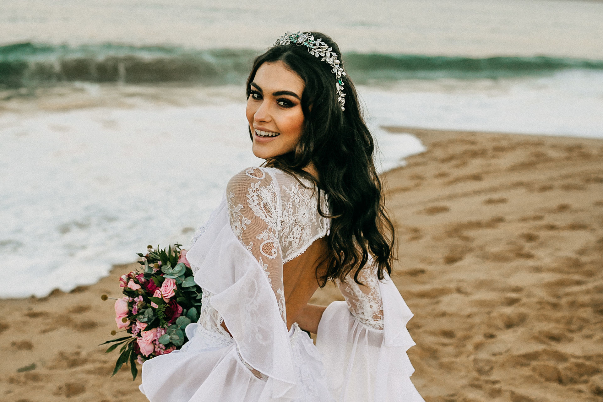 Foto Casamento dos sonhos em Balneário Camboriú, Santa Catarina. Noiva pé na areia. Foto Casamento dos sonhos em Balneário Camboriú, Santa Catarina. Noiva pé na areia. - Imagem 111