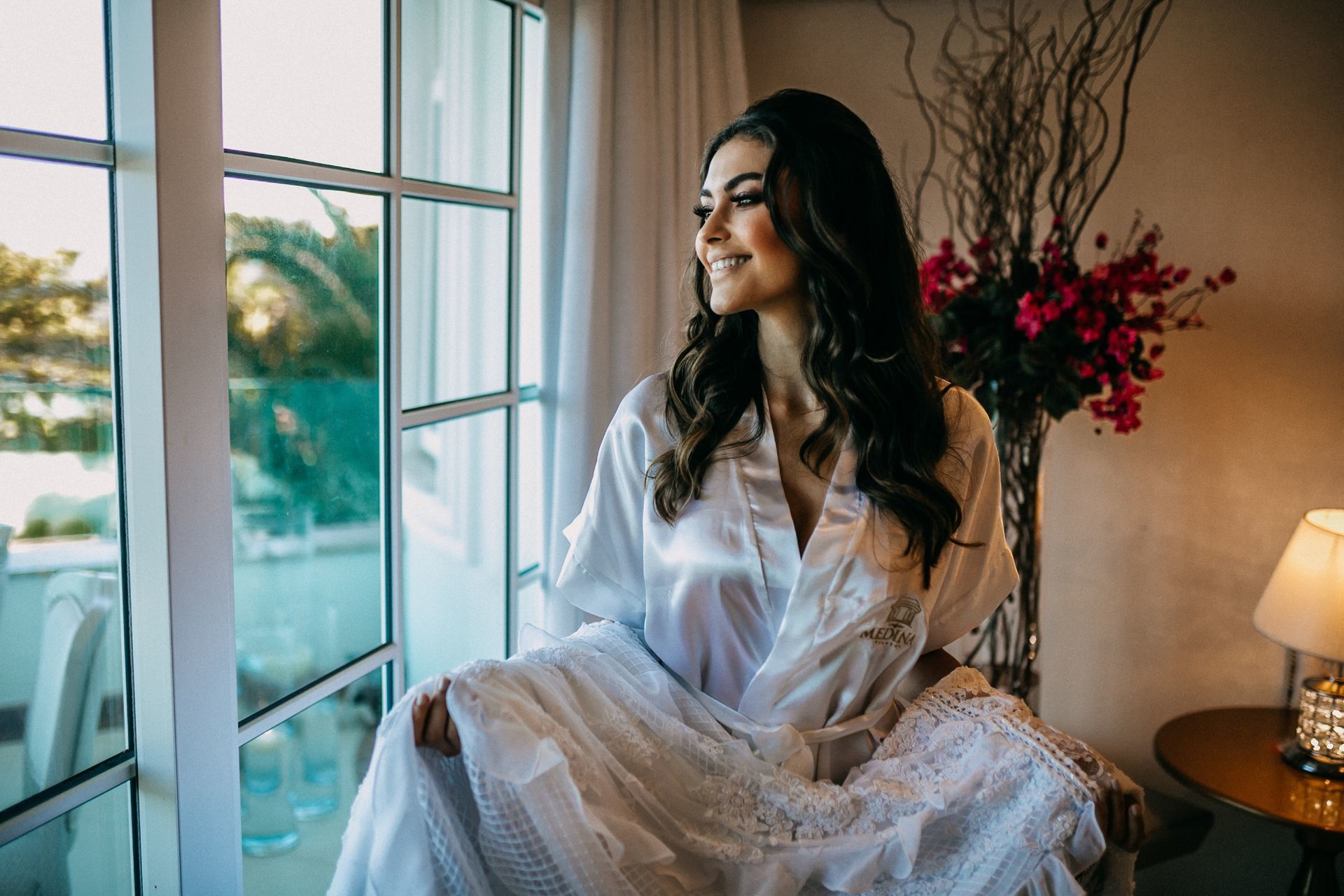 Foto Elopement Wedding em Balneário Camboirú | Mansão Medina | Estaleirinho, Santa Catarina Foto Elopement Wedding em Balneário Camboirú | Mansão Medina | Estaleirinho, Santa Catarina - Imagem 1