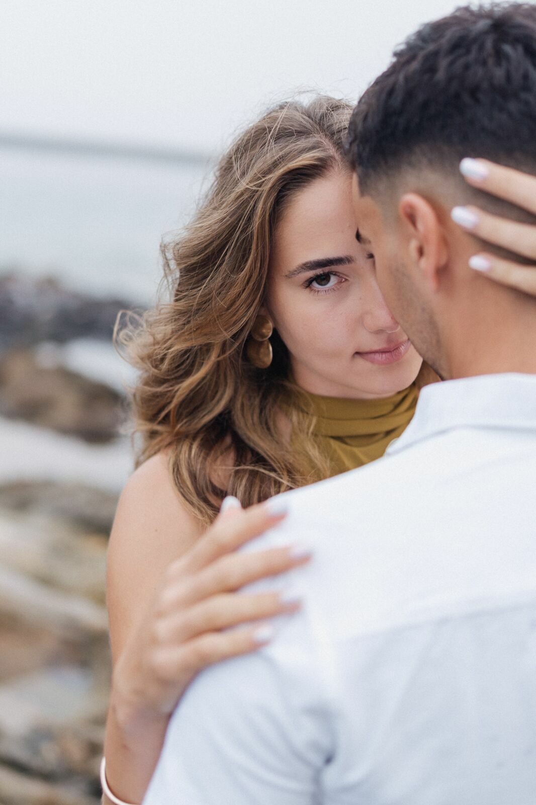 Foto Como fotógrafa de casamentos, sempre busco cenários que transmitam emoção e autenticidade. E poucas cidades conseguem combinar charme, história e romance como o Porto, em Portugal. Foto Como fotógrafa de casamentos, sempre busco cenários que transmitam emoção e autenticidade. E poucas cidades conseguem combinar charme, história e romance como o Porto, em Portugal. - Imagem 39